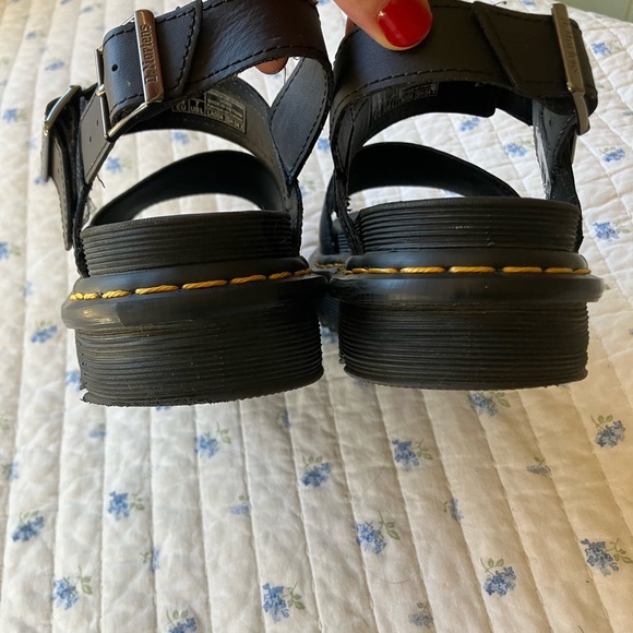 Dr. Martens Voss sandal 🥰 - Picture 6 of 10